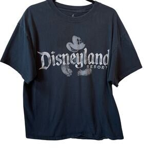 DISNEYLAND Resort Mickey Mouse T-Shirt Size XL Cotton Retro Disney‎